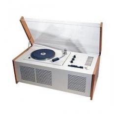 SK4 record player by Dieter Rams 1956